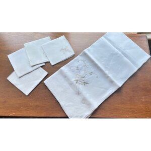 Vintage Cream Linen Tablecloth & 4 Napkins – Hand Embroidered Taupe Floral